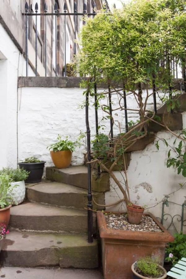 Guestready - Chic Flat In The Heart Of Edinburgh Apartment ภายนอก รูปภาพ