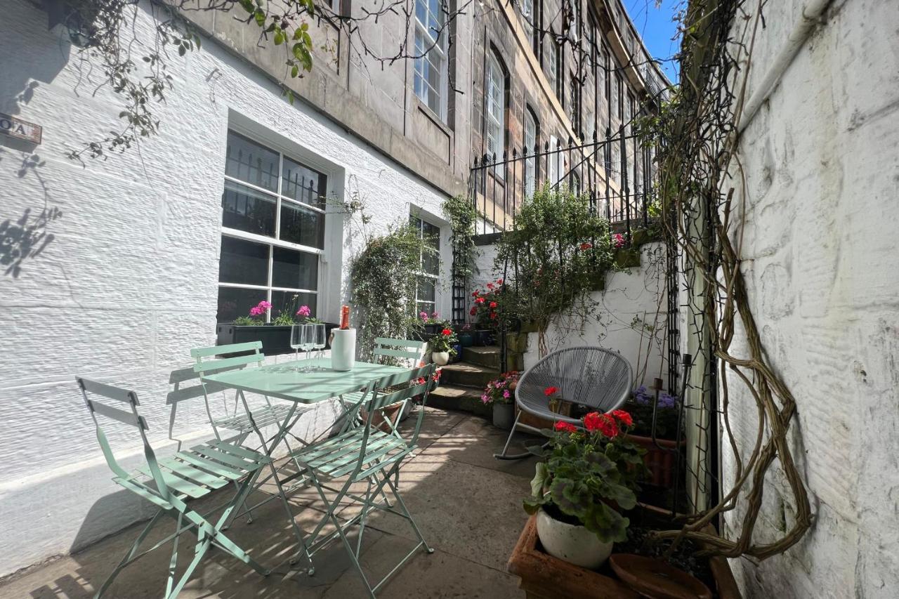 Guestready - Chic Flat In The Heart Of Edinburgh Apartment ภายนอก รูปภาพ