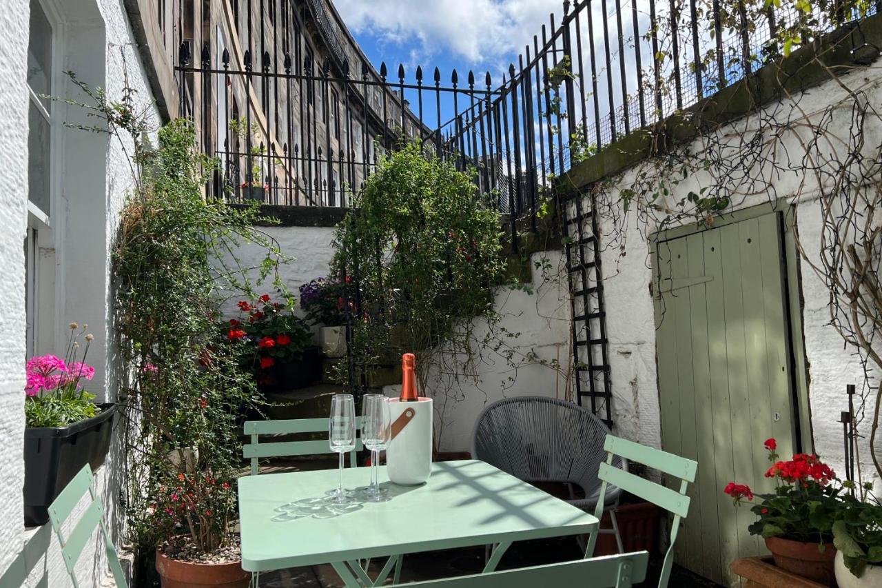 Guestready - Chic Flat In The Heart Of Edinburgh Apartment ภายนอก รูปภาพ